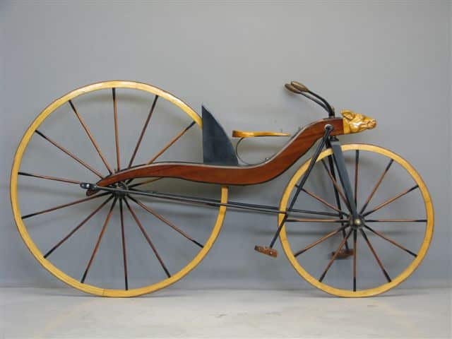 bicicleta de MacMillan de 1842