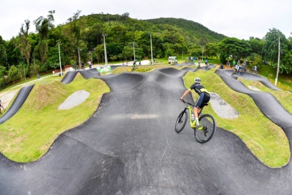 pump-track-petropolis-henrique-avancini