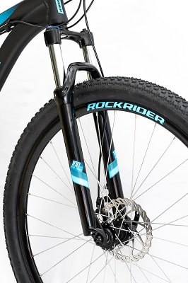 review-analise-bike-Rockrider-ST100-suspensao-garfo